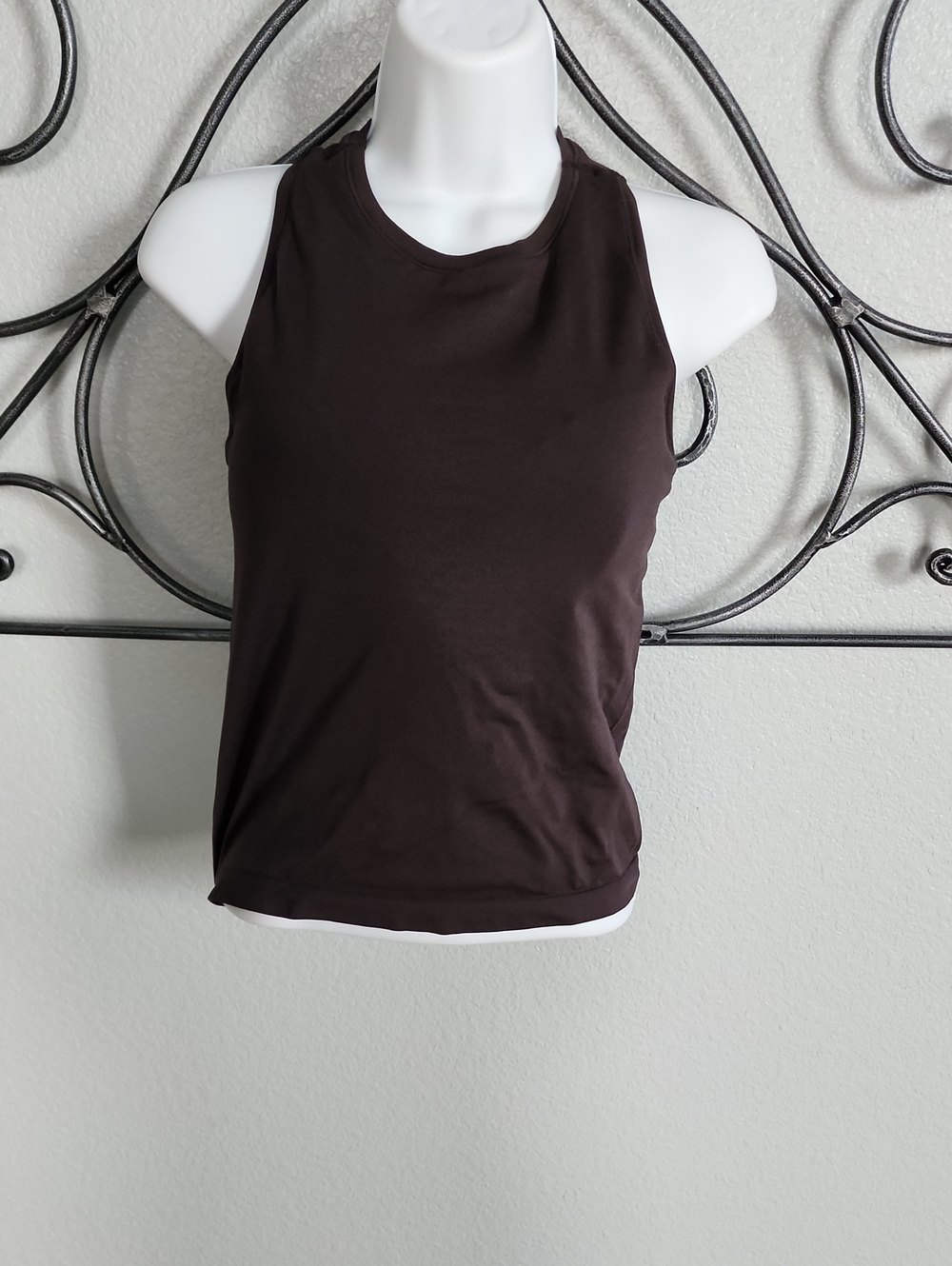Simple Sleeveless Tank Top in Dark Brown